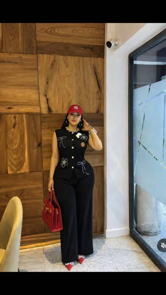 Women’s Fashion Outfit